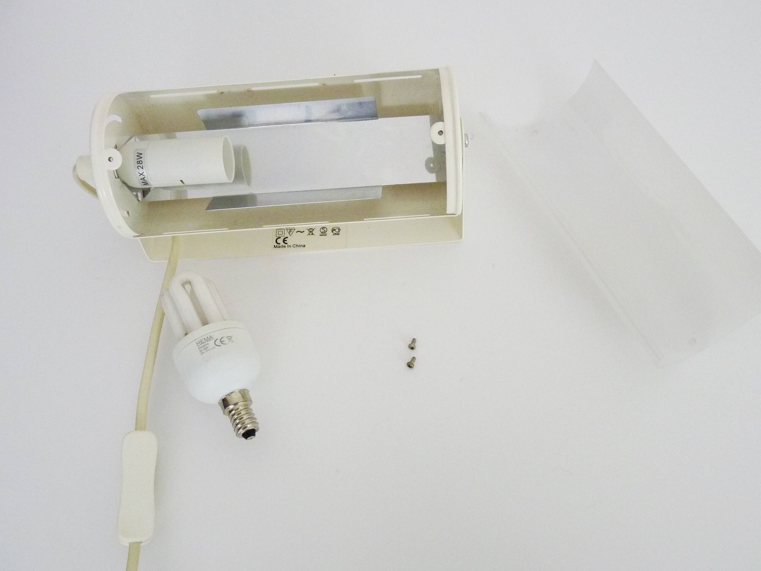 Pair of Ikea Typ V1013 wall lights. Vintage 80s