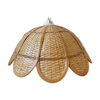 Vintage rattan flower suspension