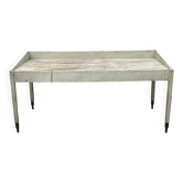 Table de rempotage ou de tri
