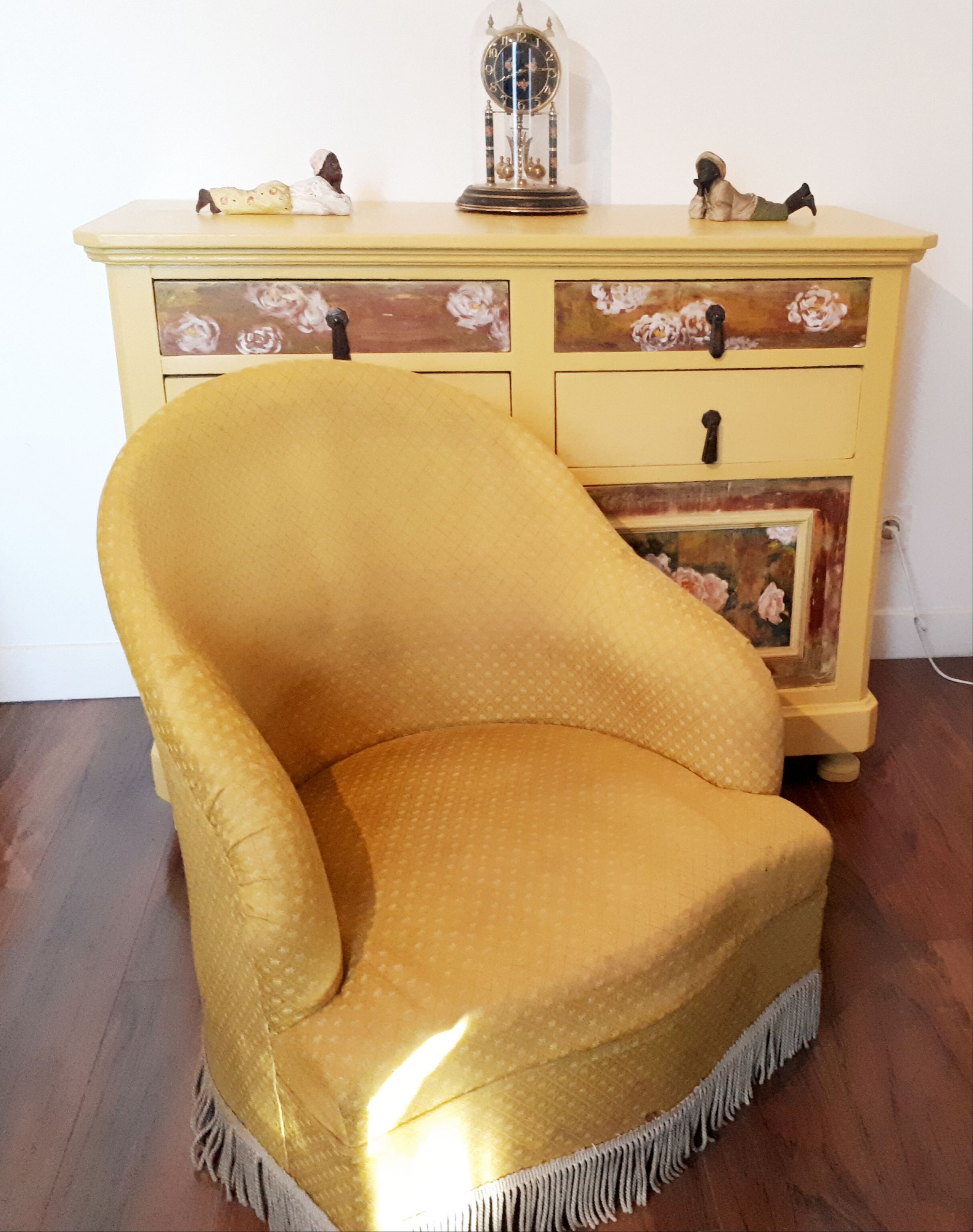 Yellow flower buffet