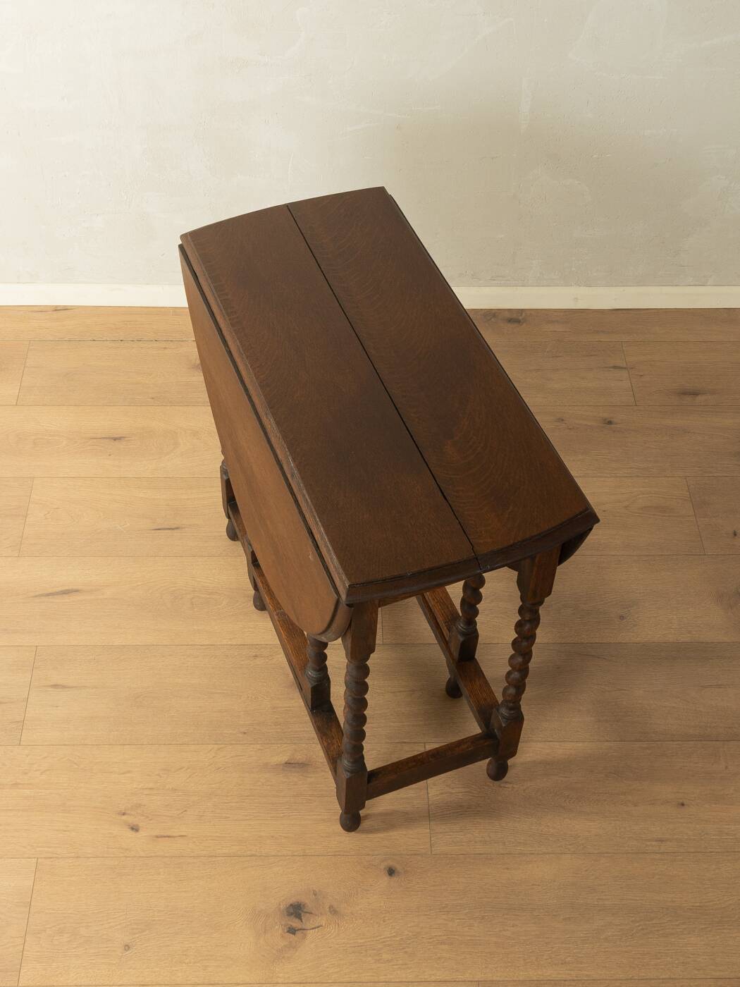 Table à rabats des années 1920