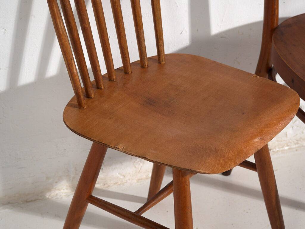 Vintage dining chairs Thonet / TON (c.1920-1950). Set of 8 pieces.