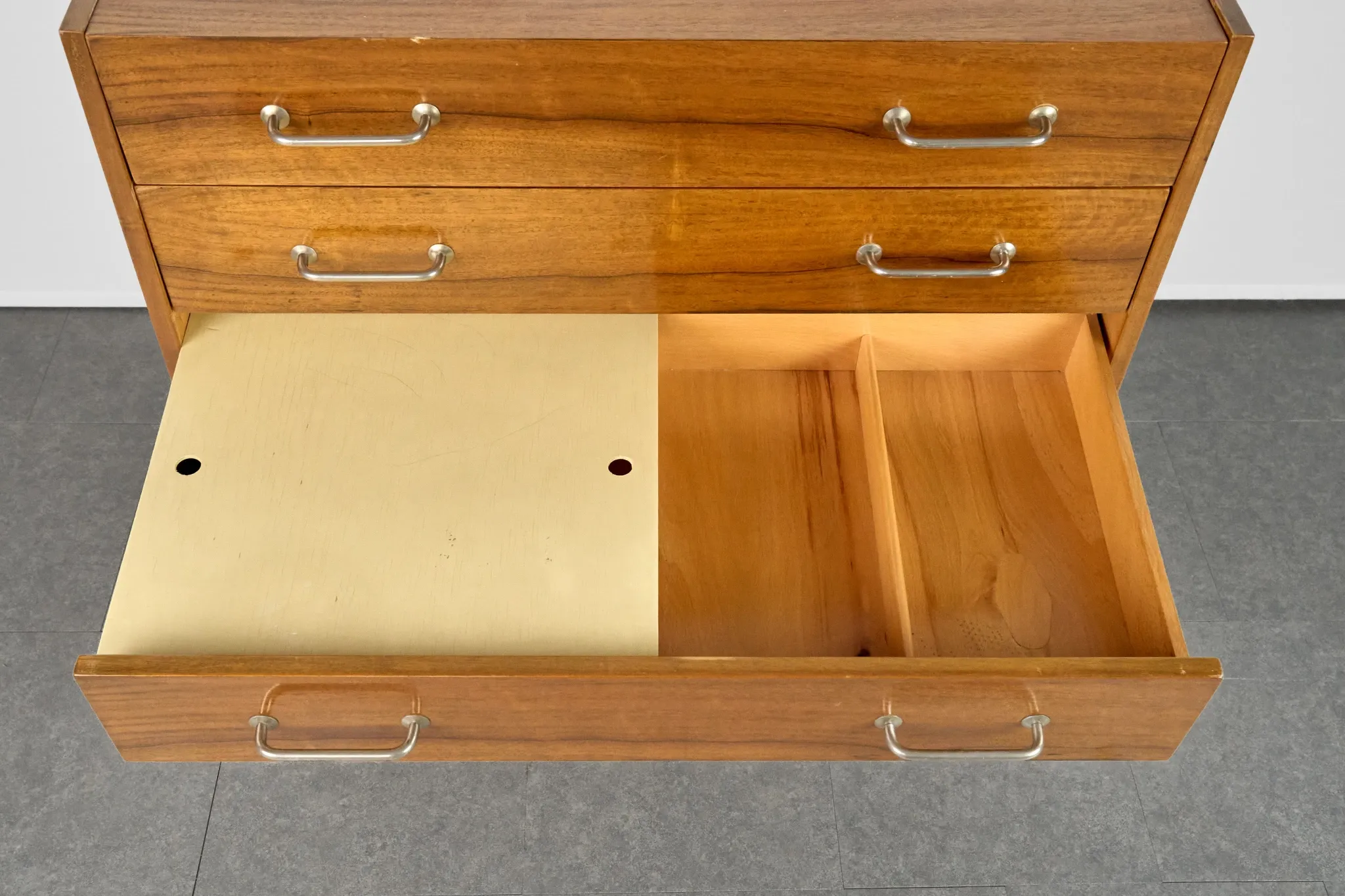 Commode vintage / Table de maquillage, années 1960, Tchécoslovaquie