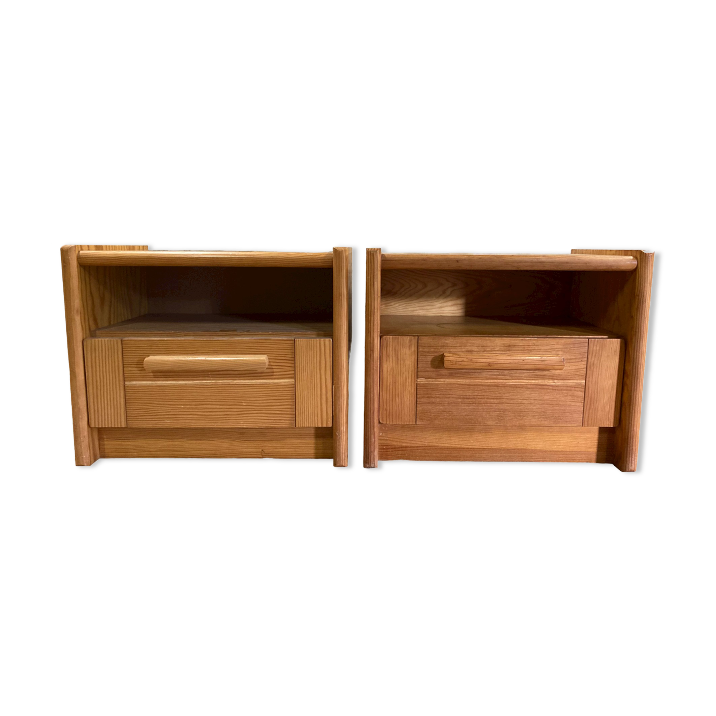 Paire de chevets en pin des années 90 meubles en bois vintage