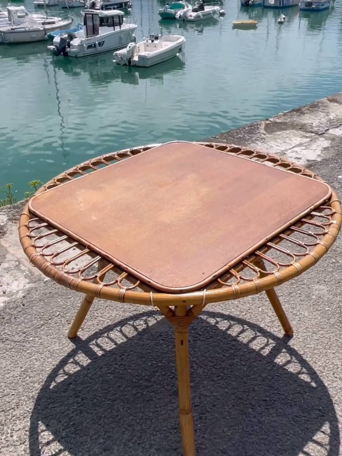 Rattan trampoline coffee table. French work. Circa 1950/60