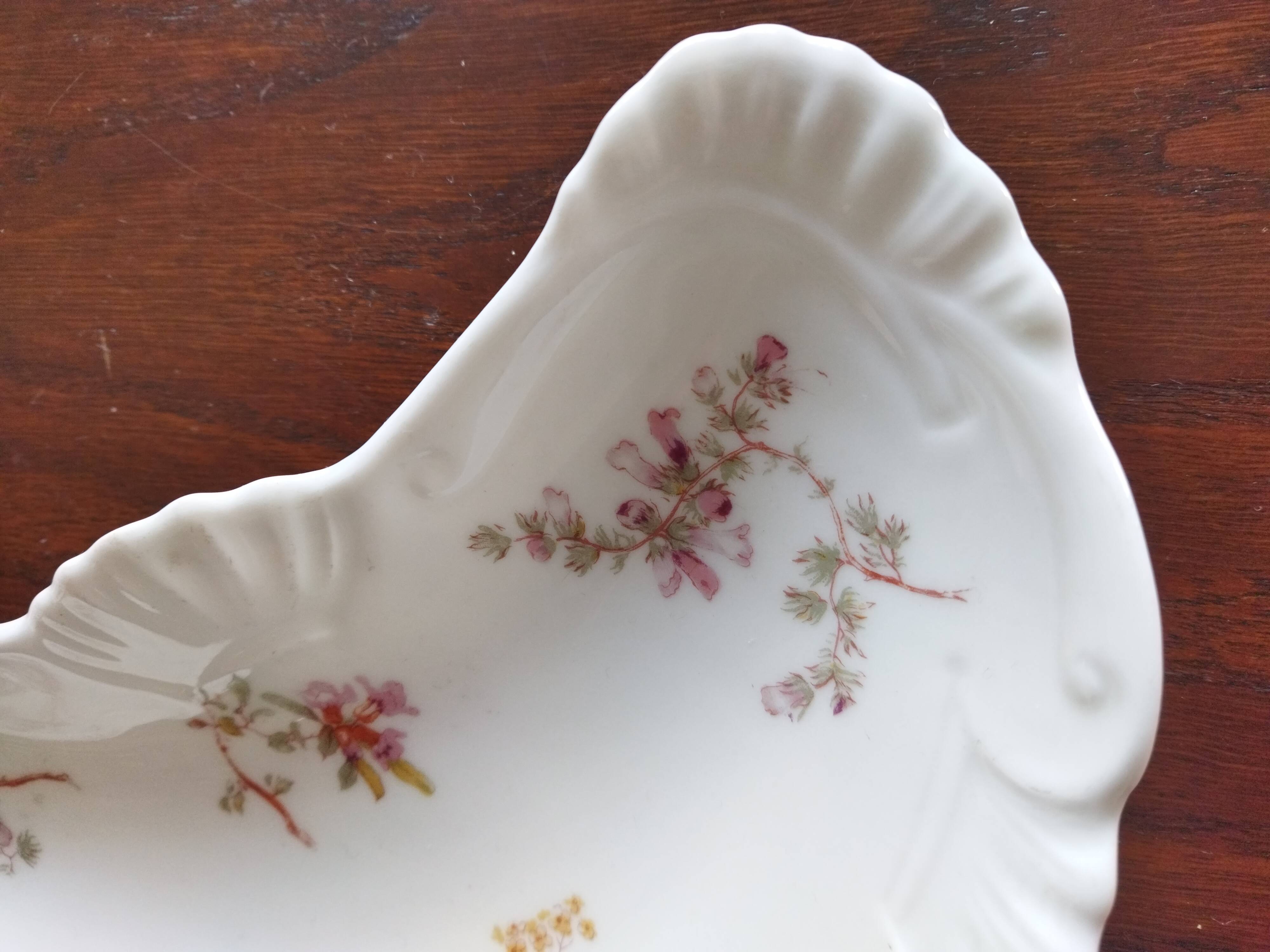 Porcelain mignardise service by Jean Pouyat (ca. 1900) Limoges