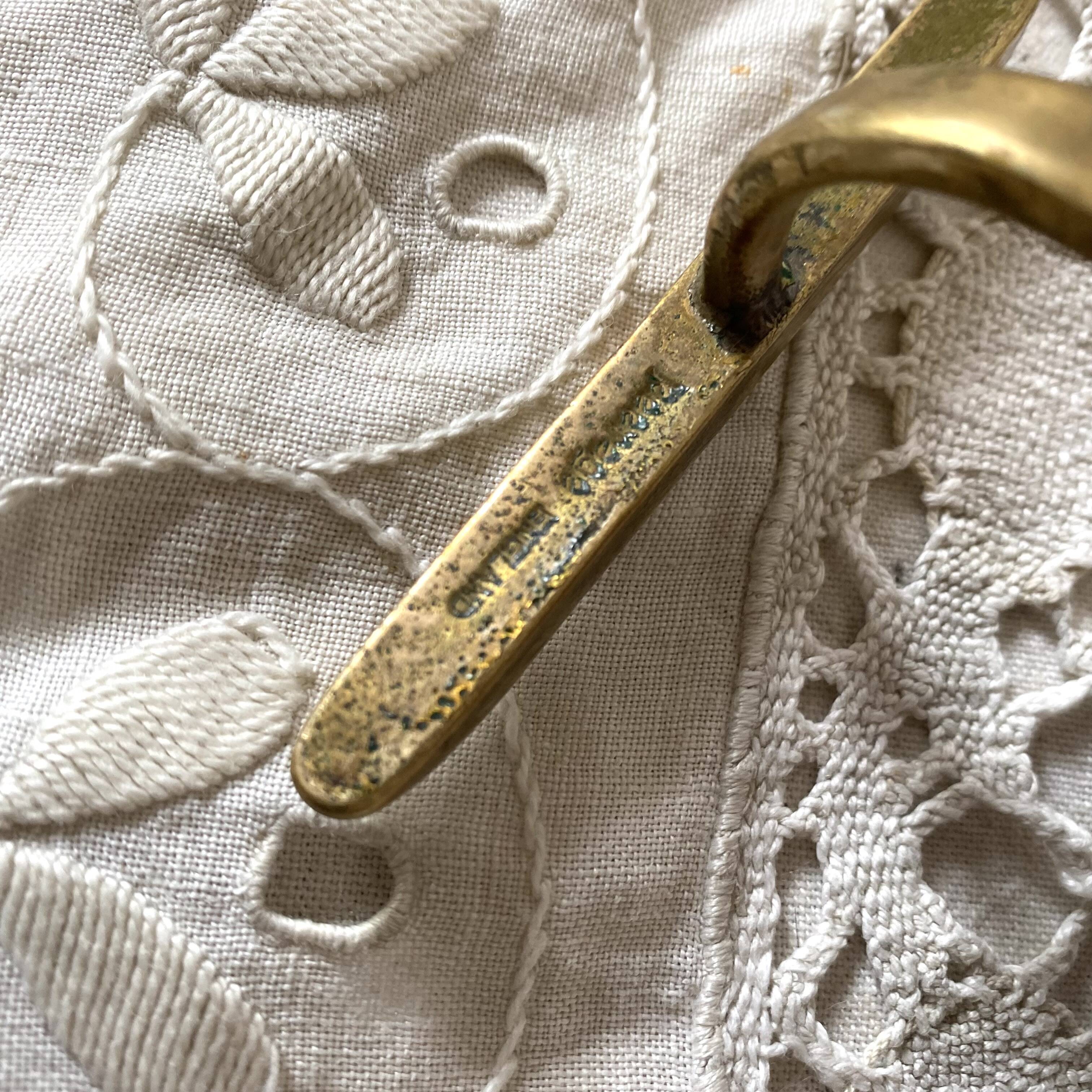 Brass lion head hooks