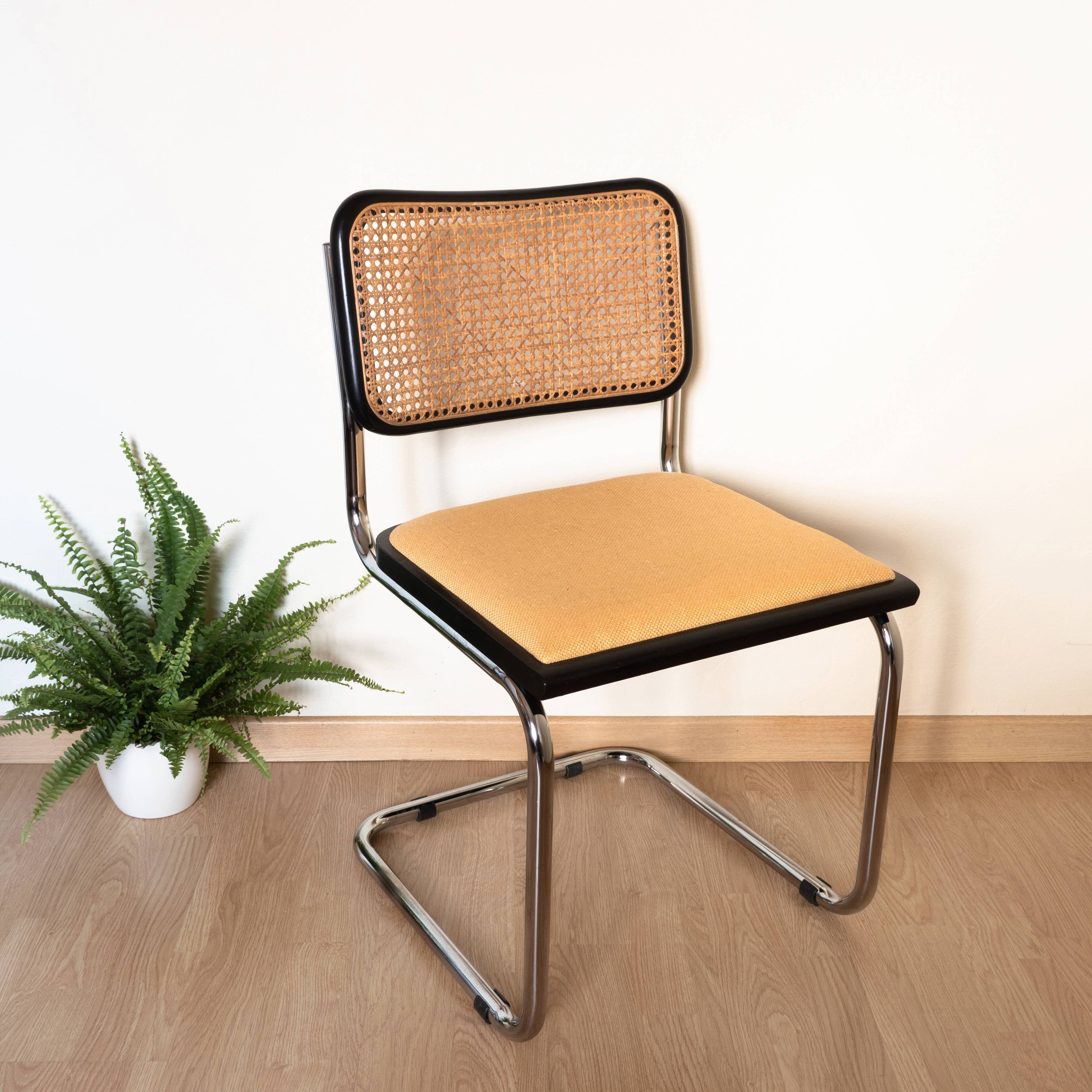 Chair Marcel Breuer Cesca B32 yellow