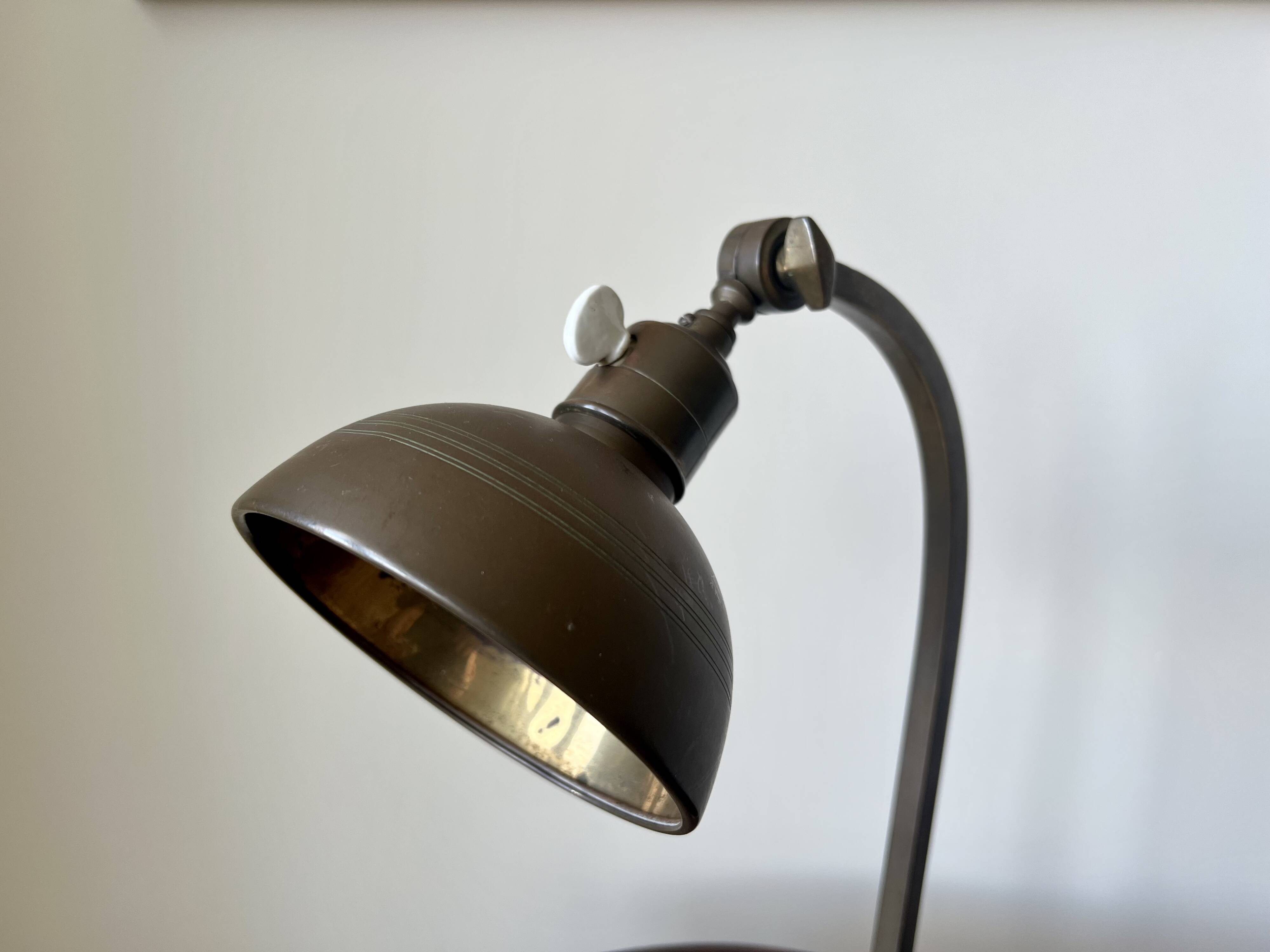 Art Deco brass table lamp, early 20th Century