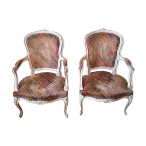 Paire de fauteuils cabriolet
