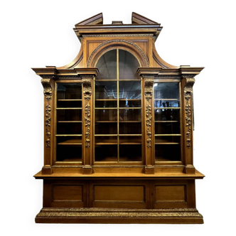 Castle library with projection in walnut and gilded wood circa 1880-1900