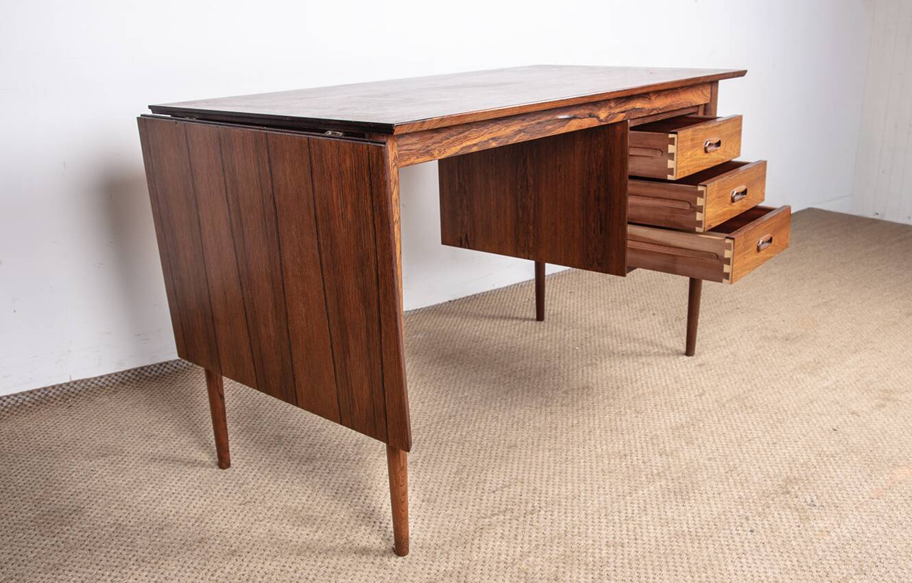 Danish extendable desk, Rosewood and Brass, model OS 51, Arne Vodder.