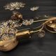 Set Hollywood Regency Wandlampe vergoldet Messing Swarovski-Kristalle Palwa