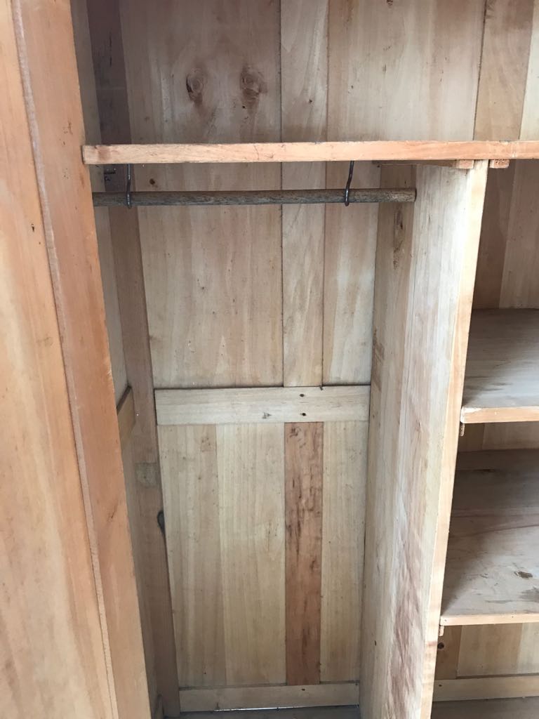 Paris cabinet green mint