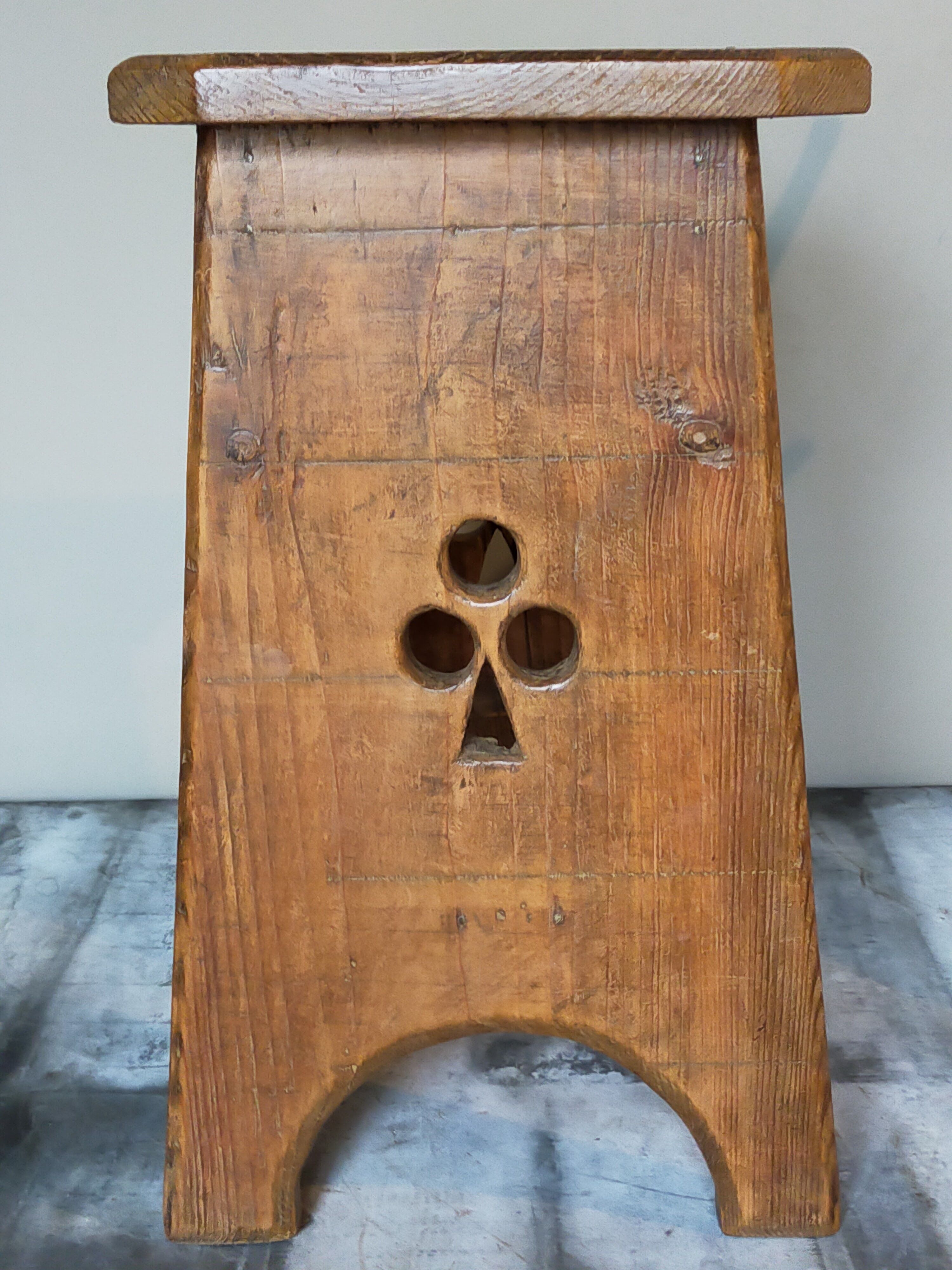 Vintage art-popular tabouret