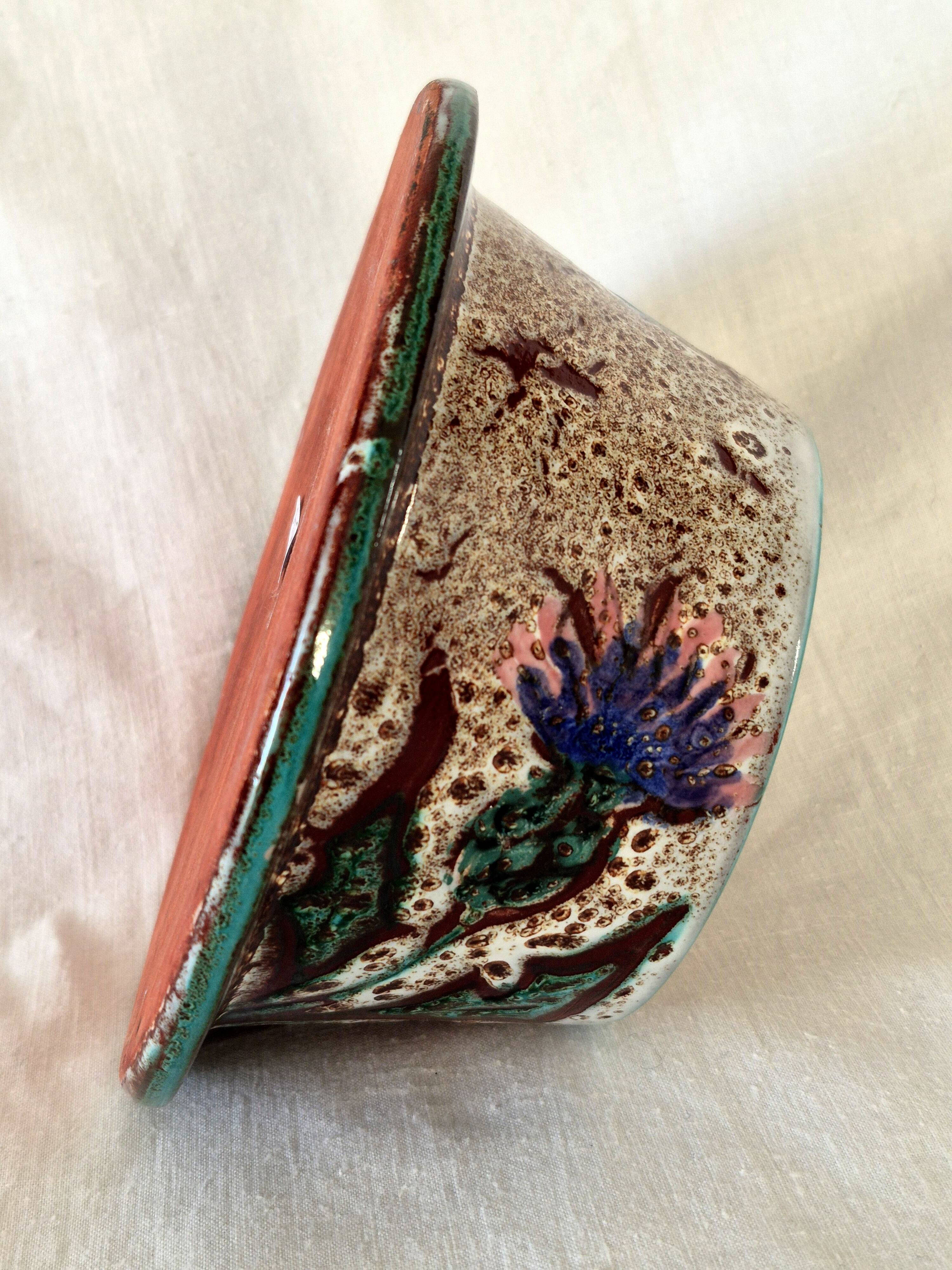 Cache-pot, empty pocket Vallauris, "Aux Chardons" pattern by Etienne Daniel.