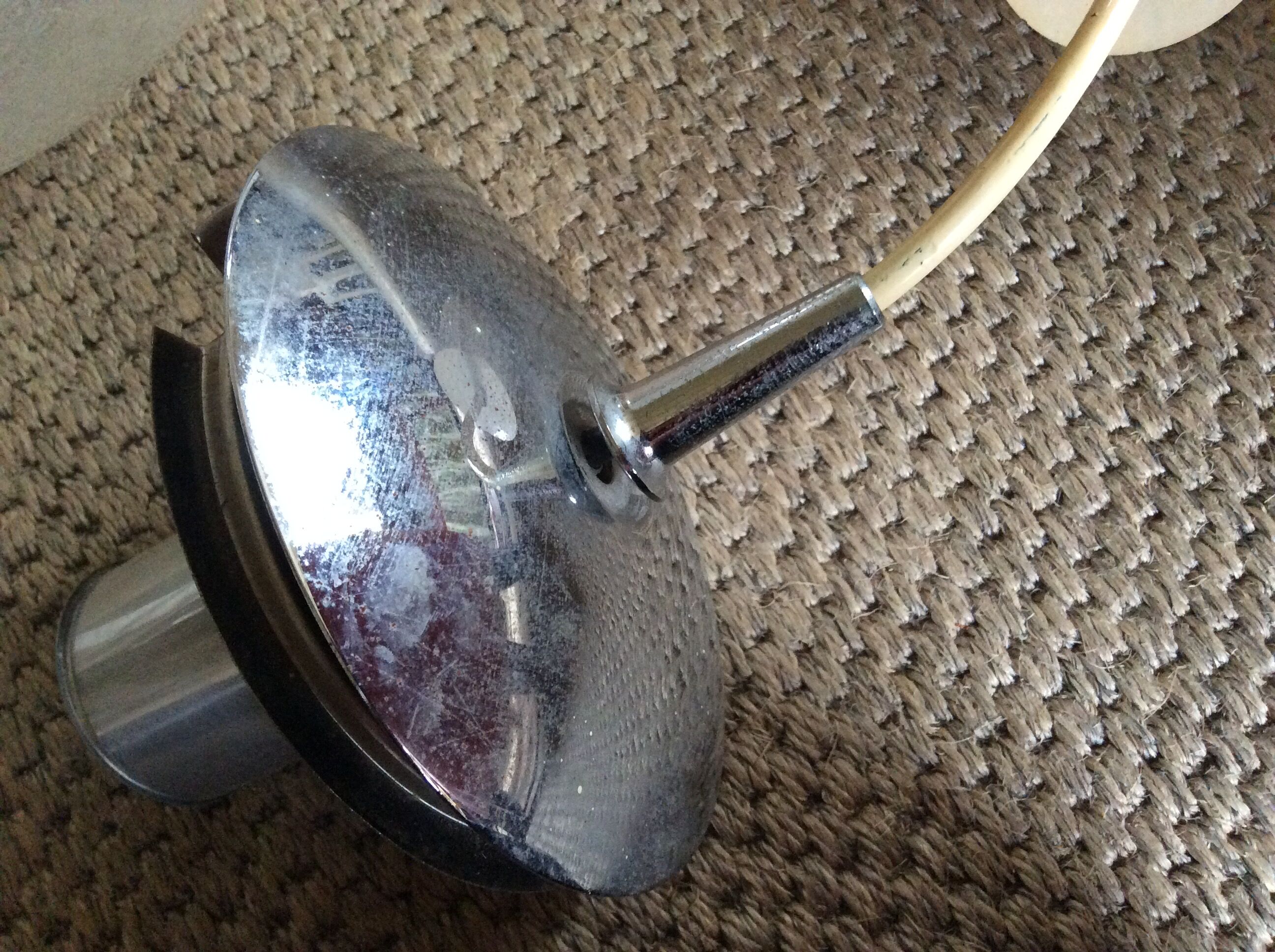 Ball suspension