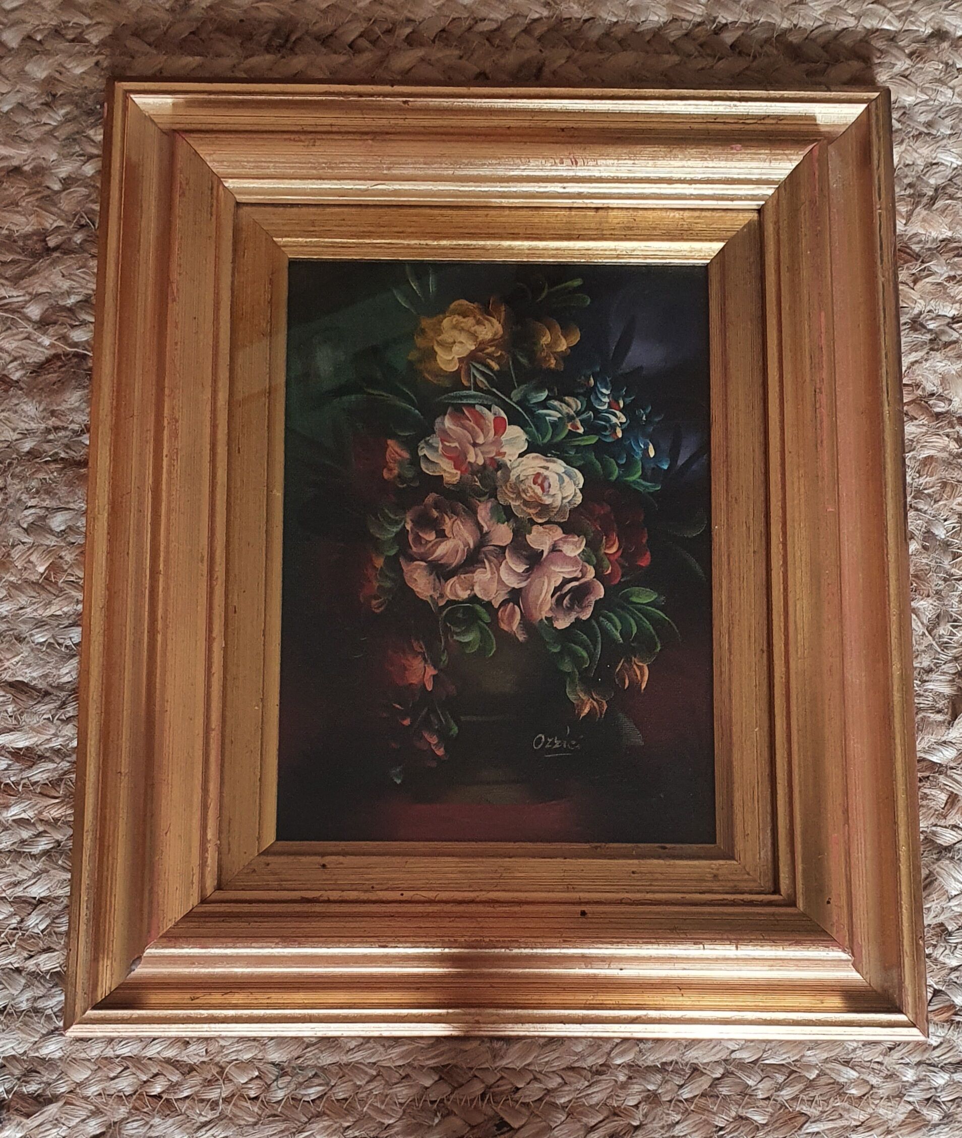 Table bouquet of flowers