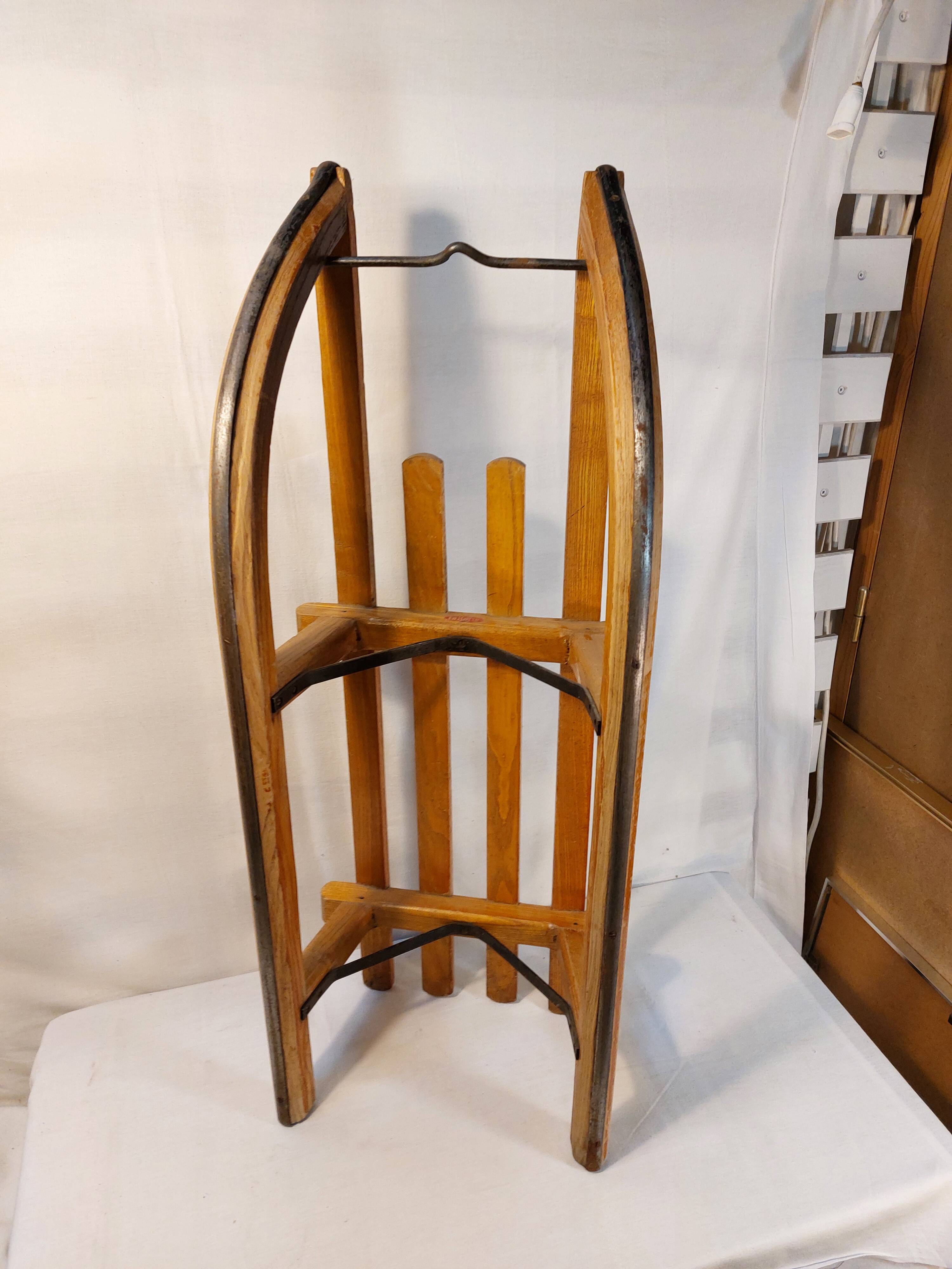 Vintage wooden sled La Hutte - 85 cm - 70s