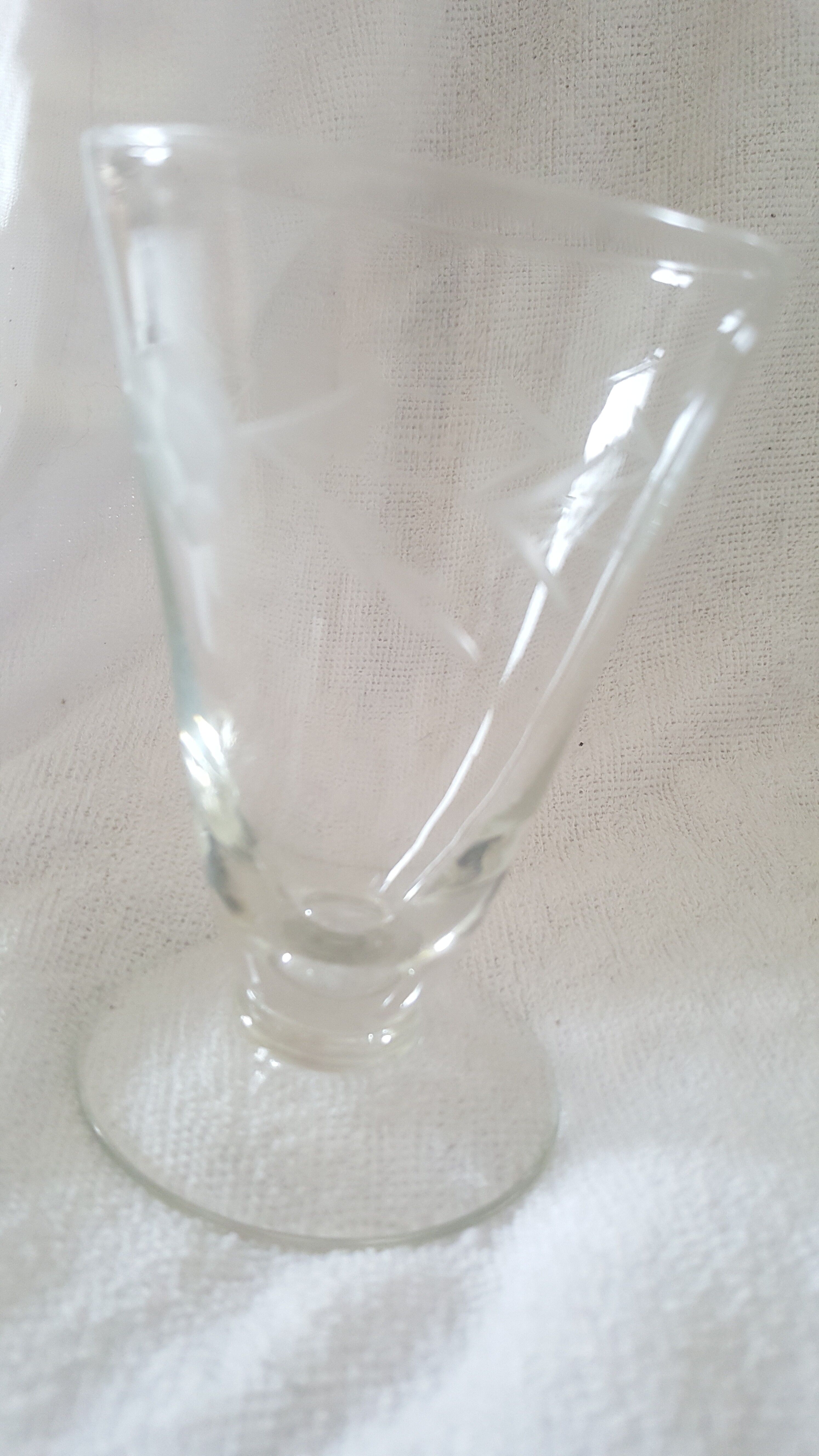 6 Verres ancien  soufflé et ciselé