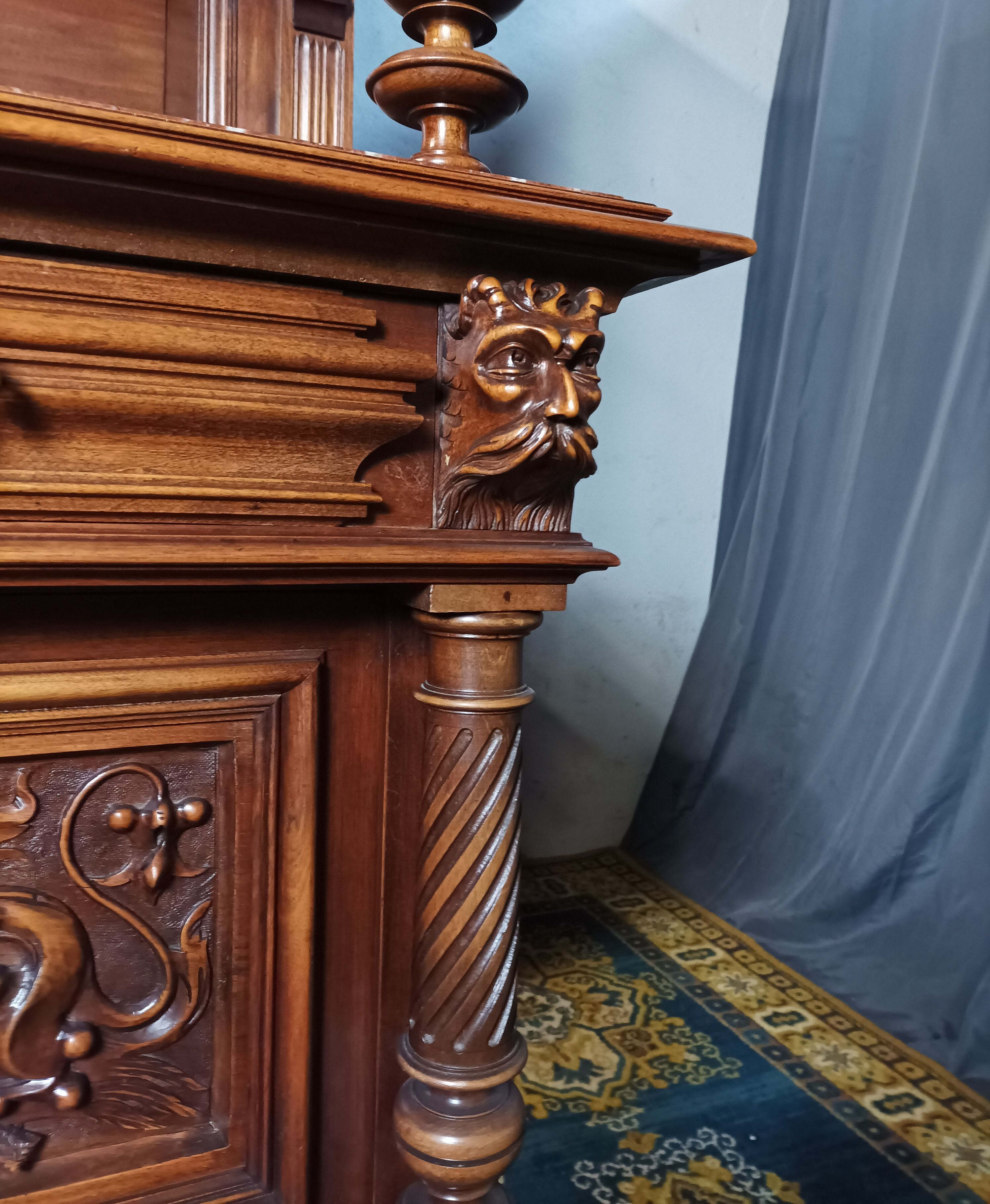 Buffet served Renaissance walnut