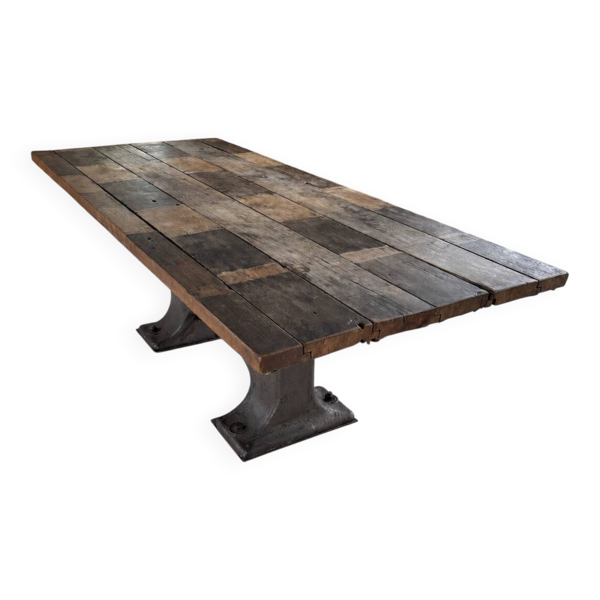 Grande table de métier en bois ancien et fonte - 220 x 95cm