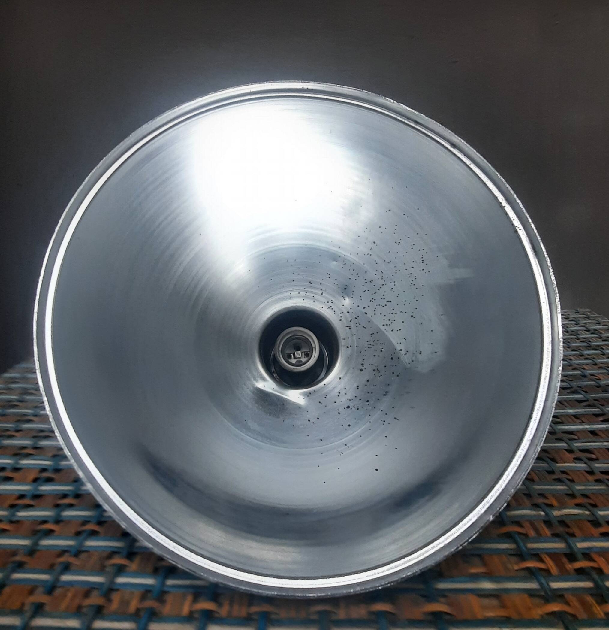 Industrial stainless steel lamp