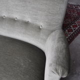 Toad bench and footrest.