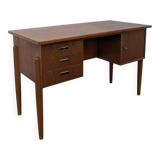 Vintage Scandinavian desk from the 1960s in teak.