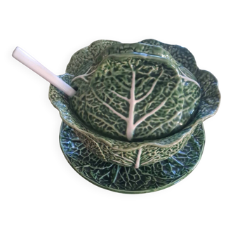 Cabbage soup tureen in earthenware