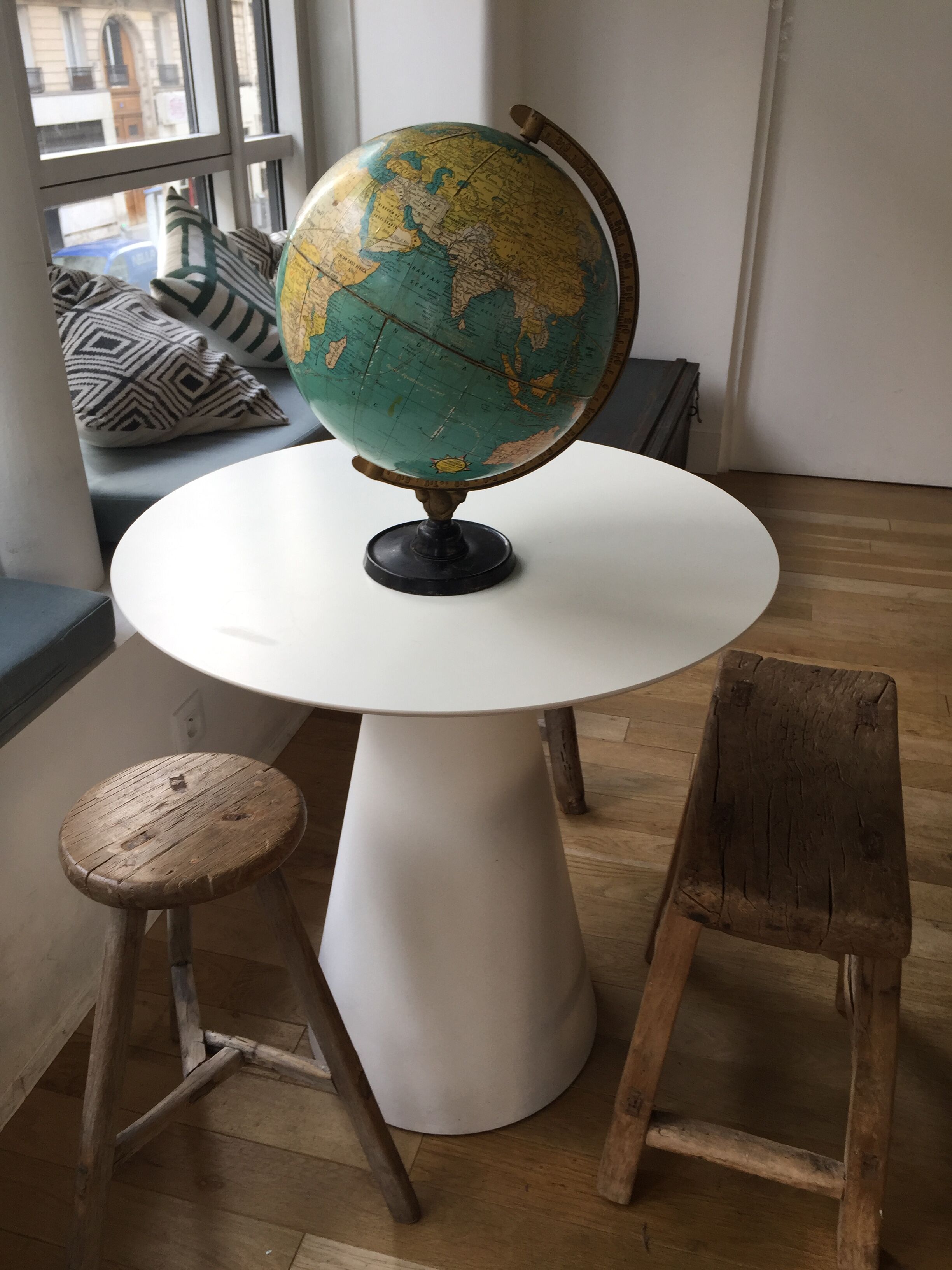 Ancien globe terrestre US années 50