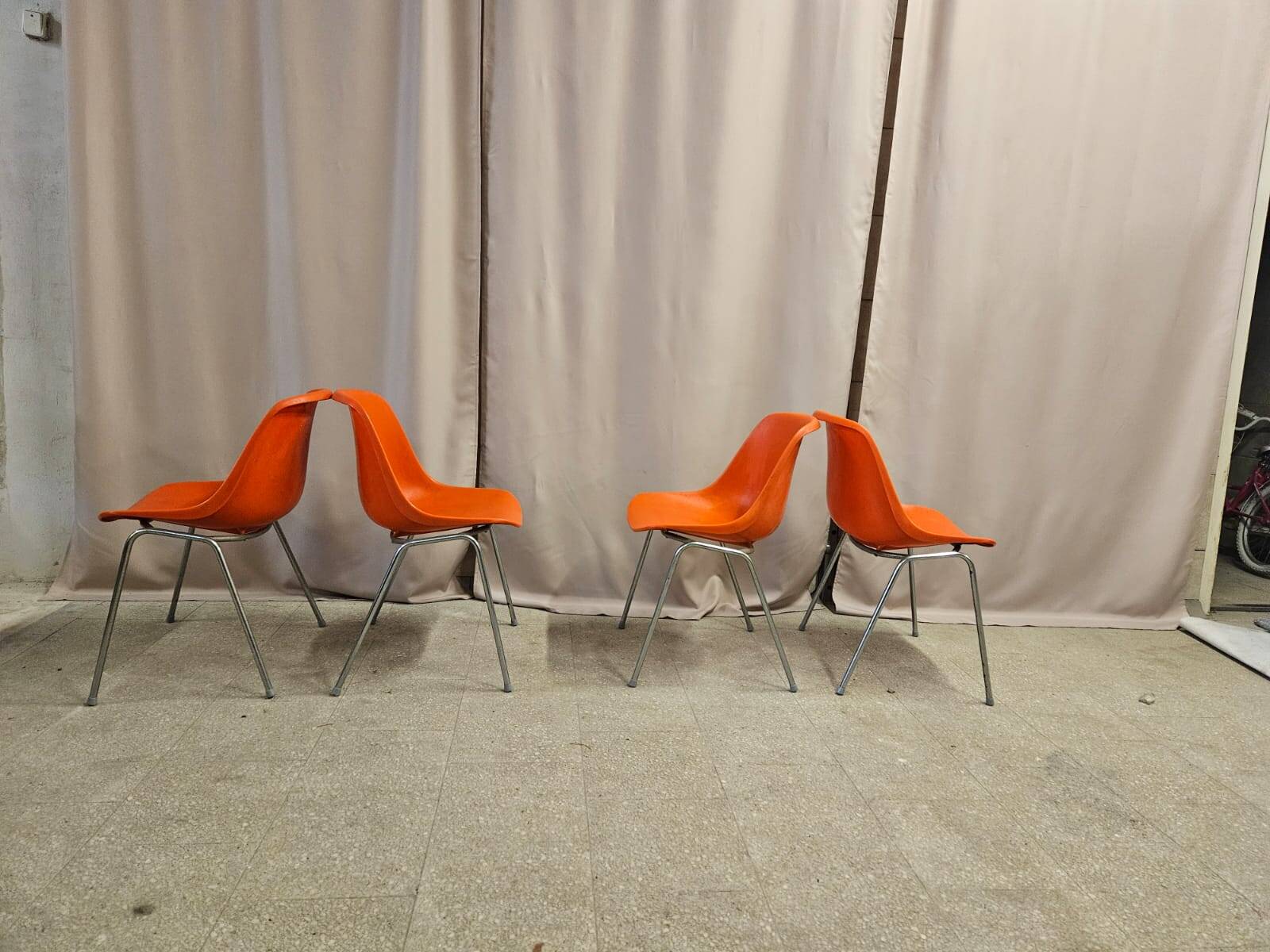 Set of 4 chairs by Eero Aarnio 1960s/70s