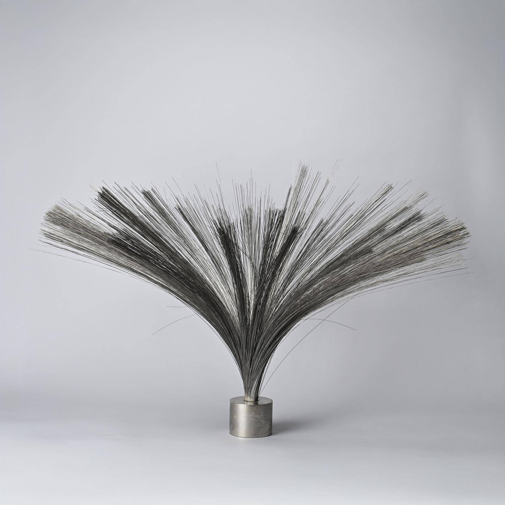 Kinetic steel sculpture by Harry Bertoïa, Spray circa 1970