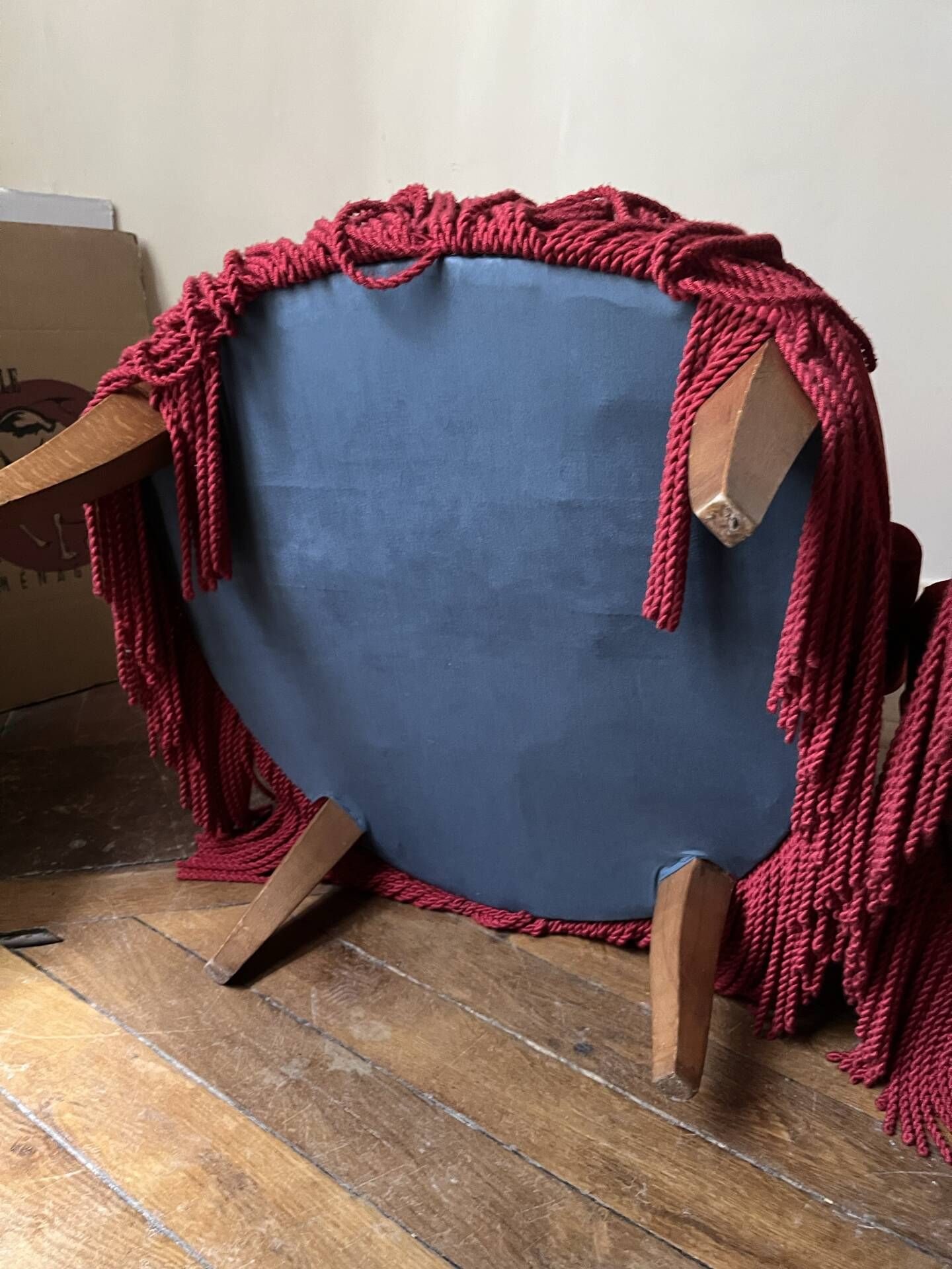 Paire de crapauds Napoléon III en velours rouge, XIXe