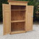 Armoire en sapin ancienne sablée brute