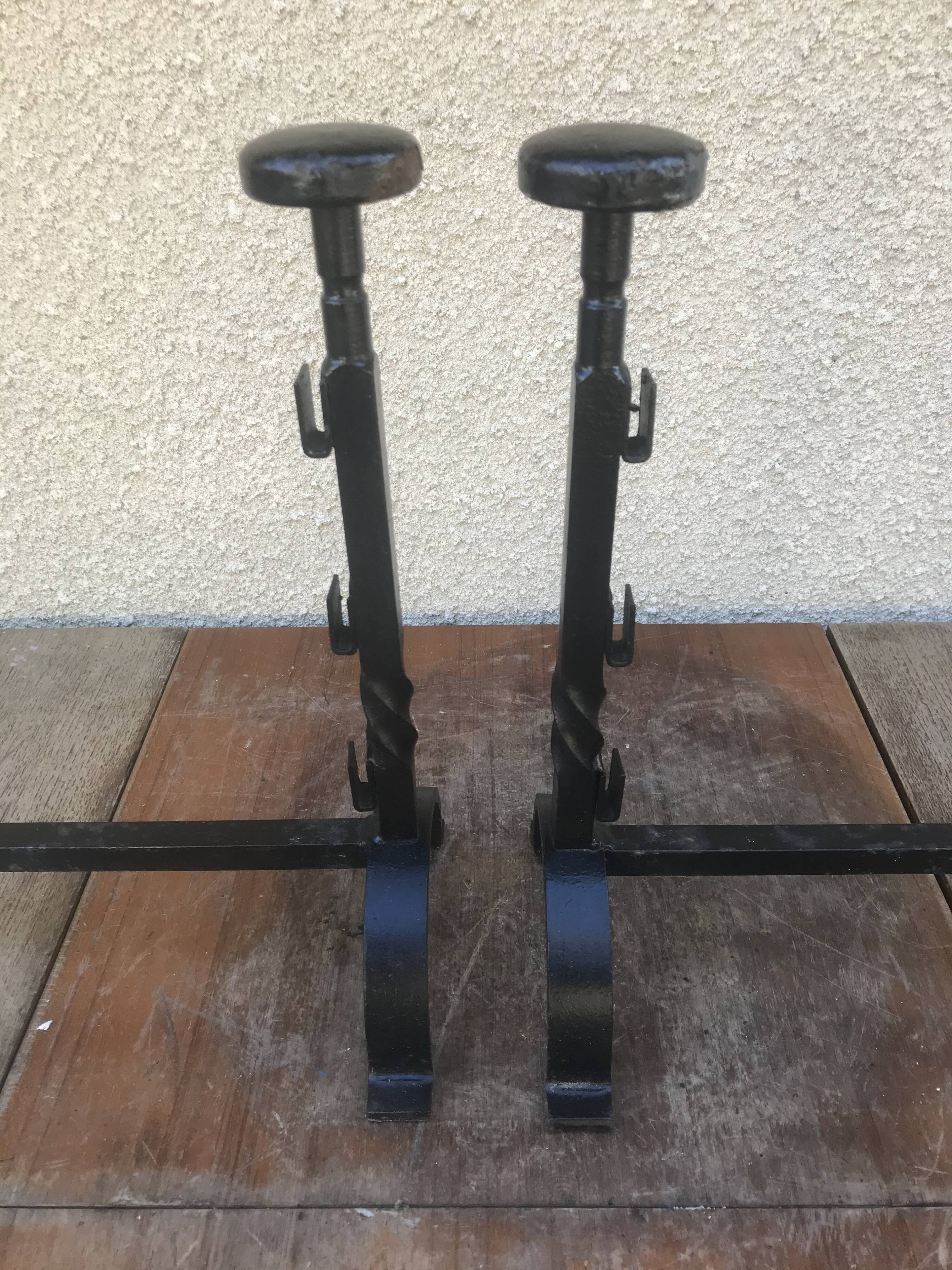 Former pair de landiers