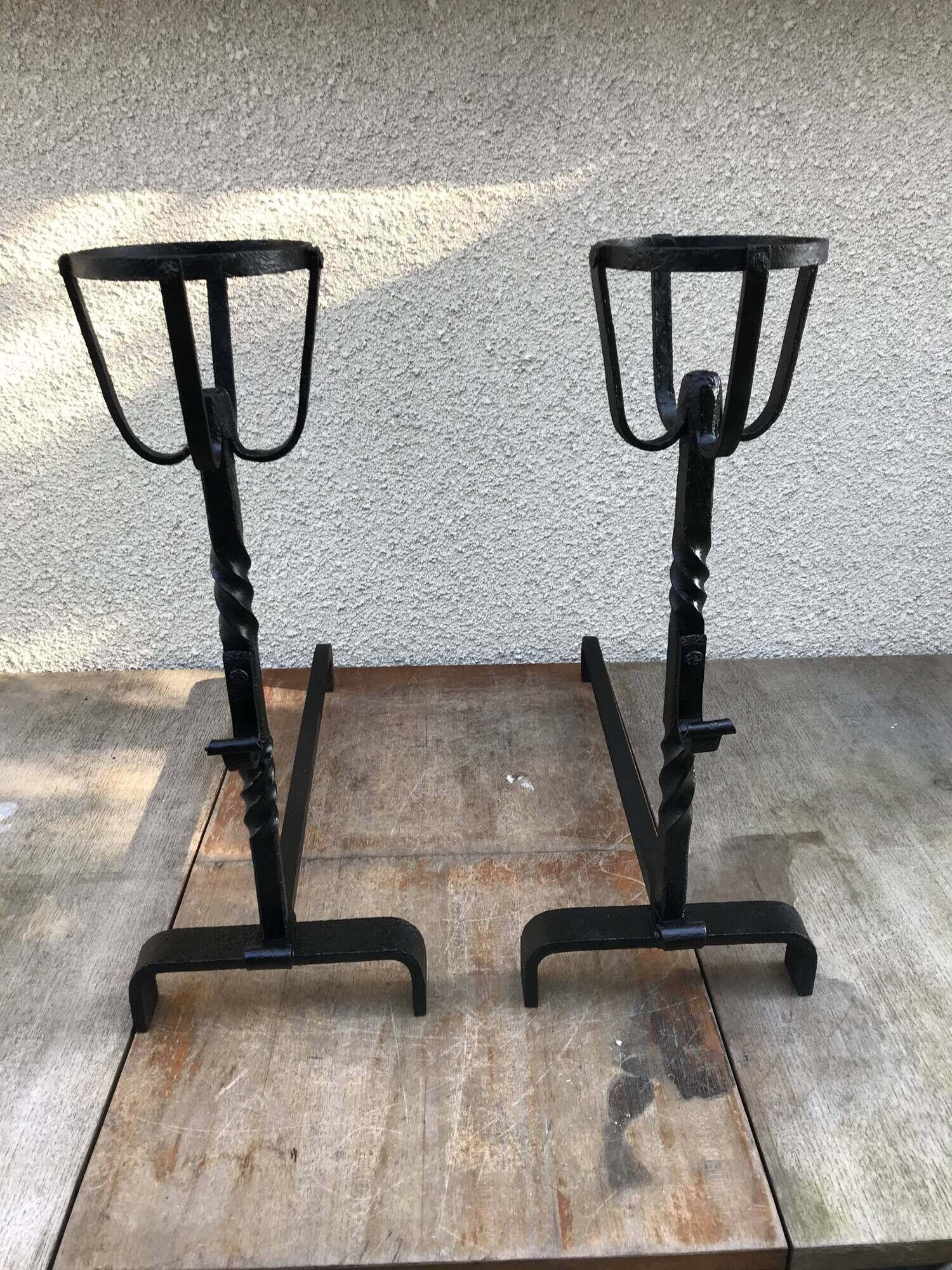 Former pair of landiers iron chimney