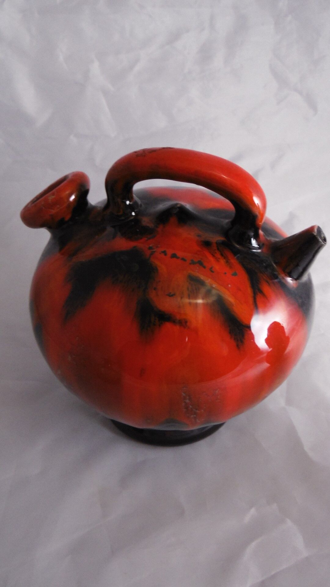 Vintage and gargoulette black and Red 70s vallauris Vallauris vase