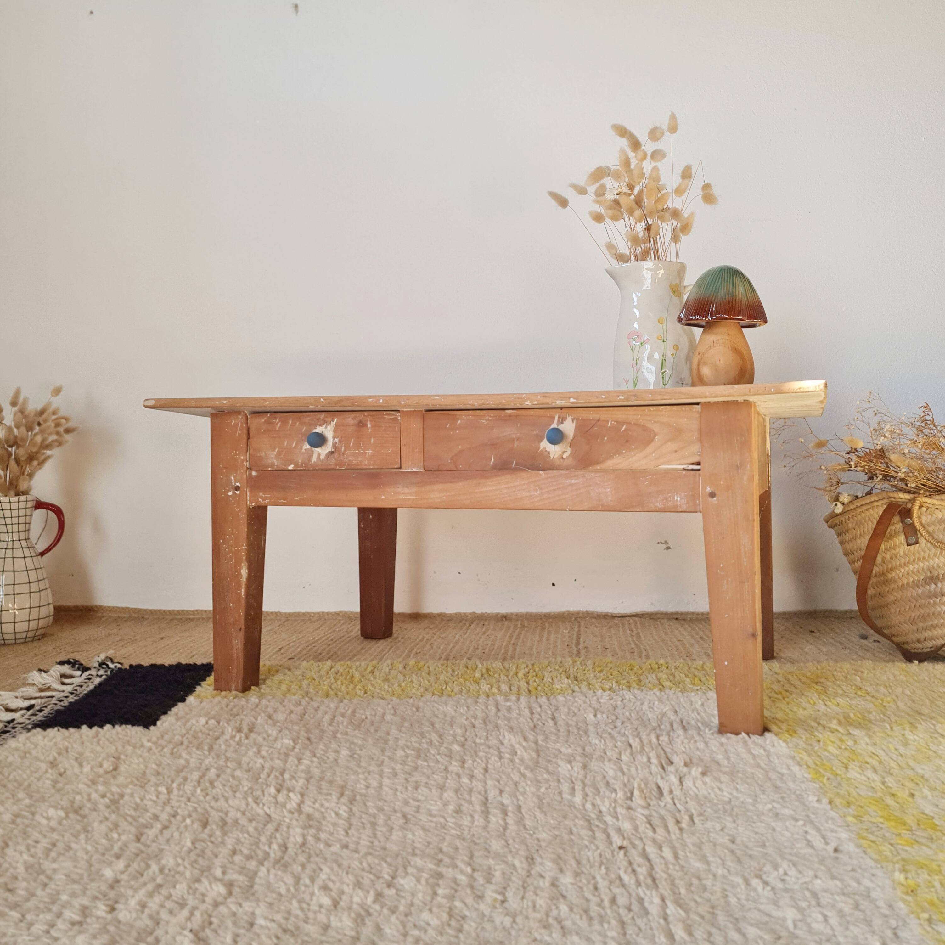 Old low farmhouse table - 2 drawers