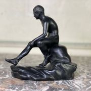Hermès at rest, black patinated bronze after the antique.