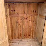 Grande armoire parisienne