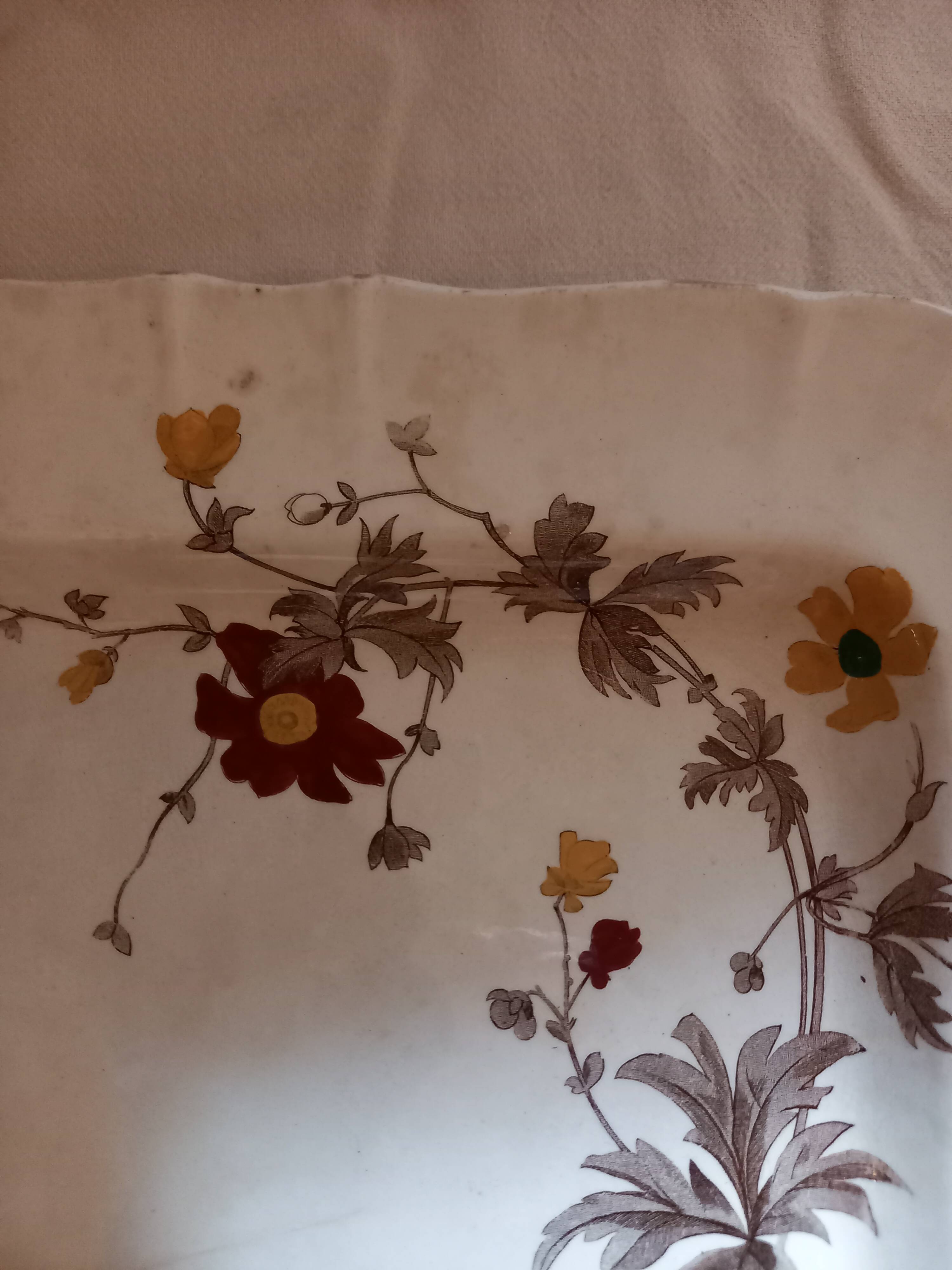 Serving dish, floral decoration, flutes, juice reservoir, English porcelain, Minton