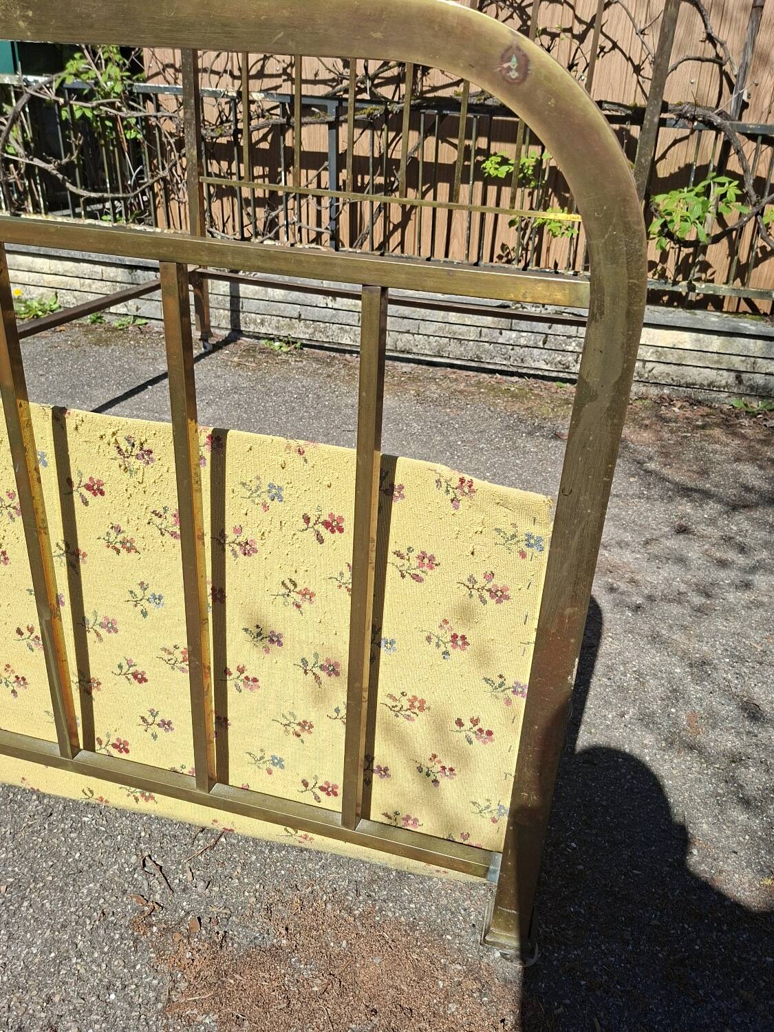 Art Deco lamp in brass