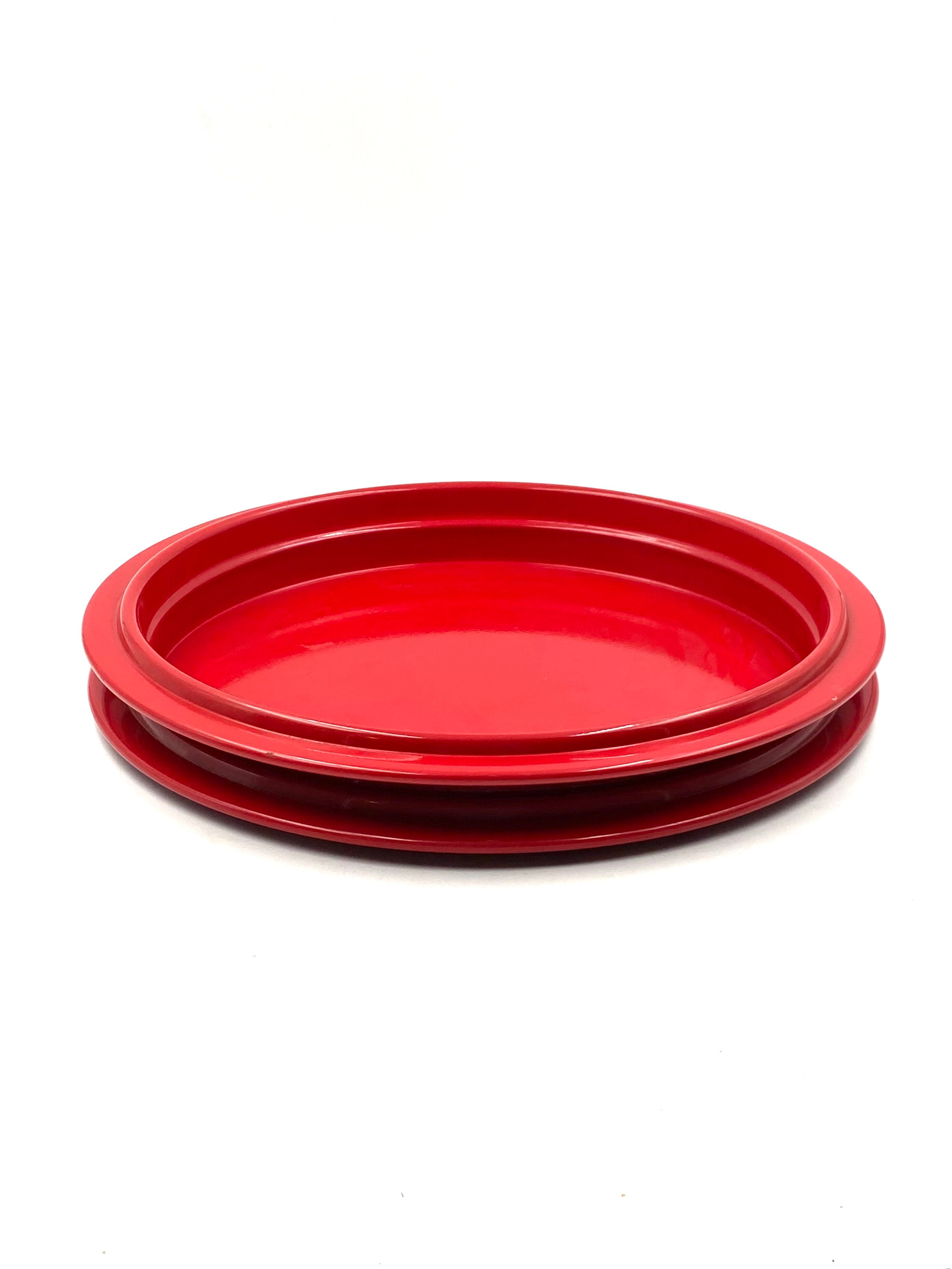 Gianfranco Frattini, red tray, Progetti Italy, 1970s