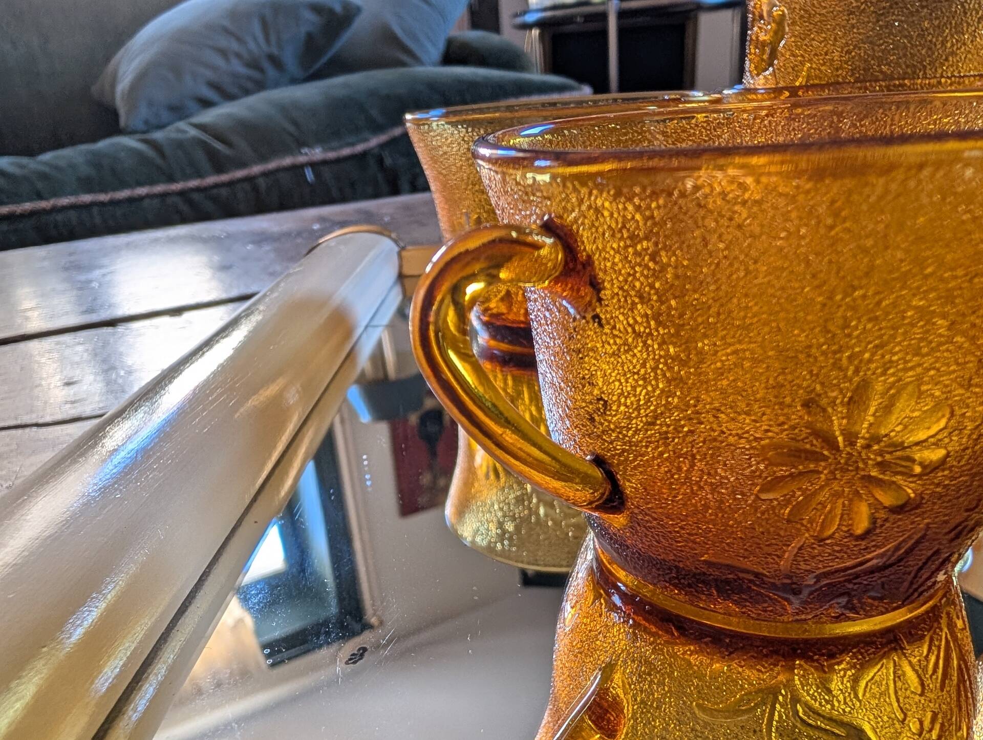 8 Vereco Daisy cups – amber glass – 1970s