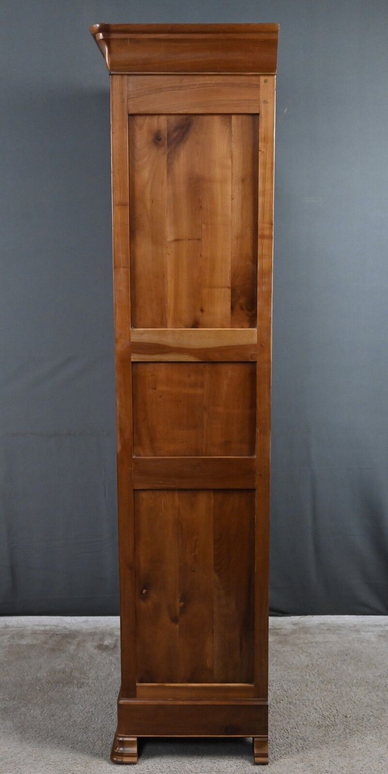 Petite bonnetière en merisier, style Louis Philippe – fin XIXe