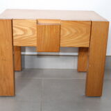 Bedside elm house Regain