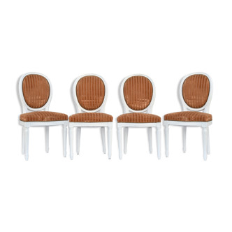 Series of 4 white laqué chairs