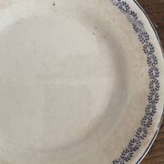 Dessert plates in earthenware from Creil and Montereau Reuil service.