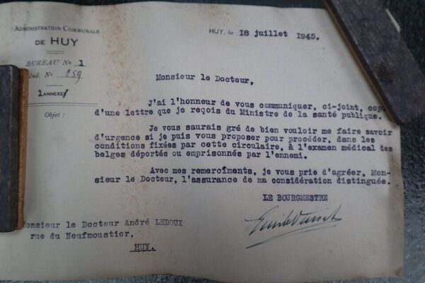 Bureau moderniste des années 30 en métal laqué noir